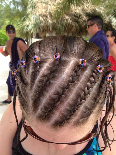 22 Mexican Braids Hairstyles